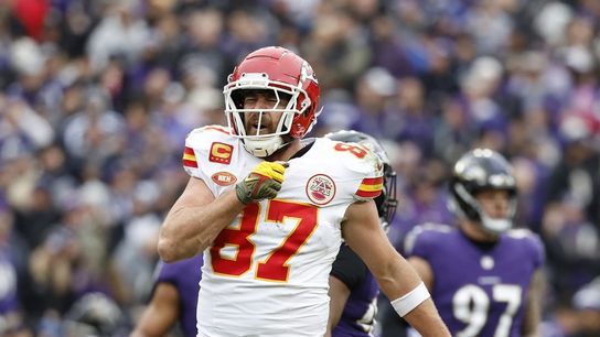 Travis Kelce breaks Jerry Rice's playoff receptions record (NFL)