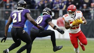 Report: Chiefs RB Clyde Edwards-Helaire out at least 4 games (NFL)