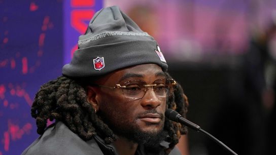 49ers WR Brandon Aiyuk remains out amid contract dispute (NFL)