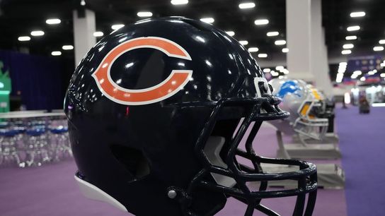 HOF selection Steve McMichael hospitalized (NFL)