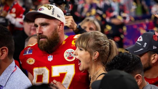 Chiefs' Travis Kelce buys stake of aptly named race horse (NFL)