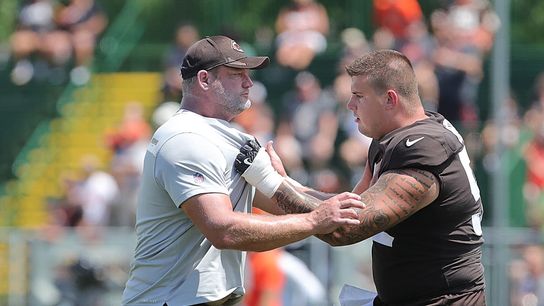 Bengals name Scott Peters new offensive line coach (NFL)