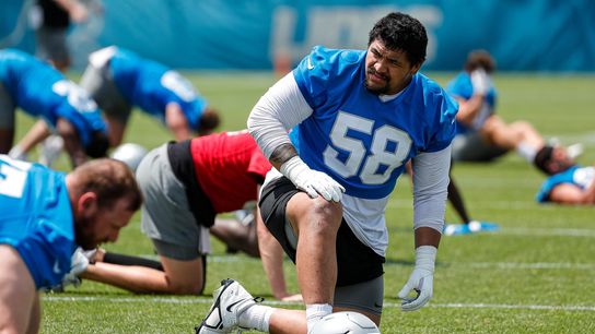 Lions star OT Penei Sewell injures foot in practice (NFL)