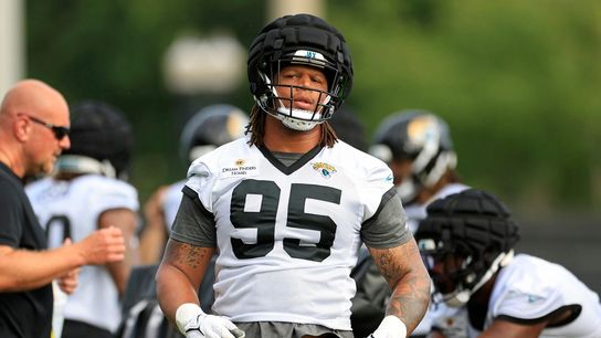 Report: Jaguars trade DT Roy Robertson-Harris to Seahawks (NFL)