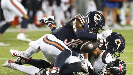 Bears S Douglas Coleman III leaves preseason game in ambulance (NFL)