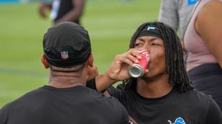 Lions RB Jahmyr Gibbs, CB Terrion Arnold among reinforcements back at practice (NFL)