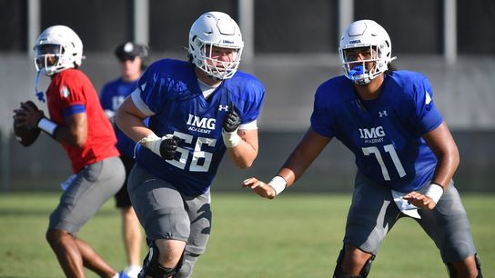Blue-chip OT Keenyi Pepe commits to 'home' program USC (College Football)