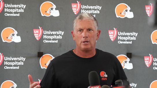 Jim Schwartz resigns as Browns' defensive coordinator (NFL)