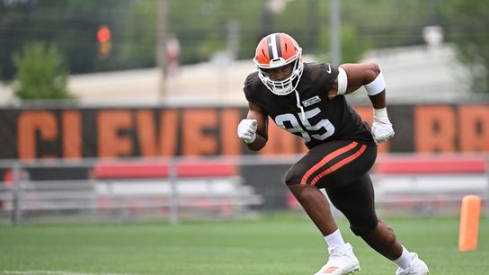 Browns star DE Myles Garrett (foot) set to go vs. Jaguars (NFL)