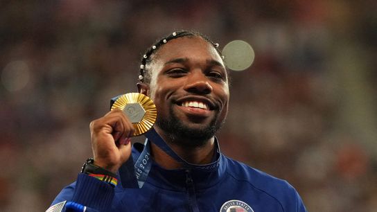 Dolphins WR Tyreek Hill calls out Olympic gold medalist Noah Lyles (NFL)