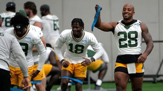 Packers RB AJ Dillon lands on IR with neck injury (NFL)