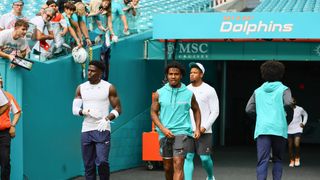 Week 10 MNF: Dolphins-Rams Preview, Props & Prediction (NFL)