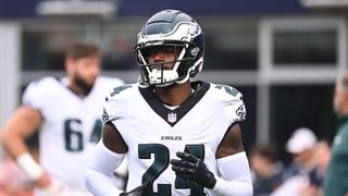 Report: Eagles' James Bradberry (leg) out 6-8 weeks (NFL)