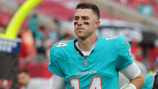 Report: Dolphins to release veteran QB Mike White (NFL)