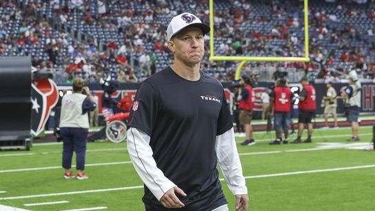 Reports: Dolphins promoting Bobby Slowik to offensive coordinator (NFL)