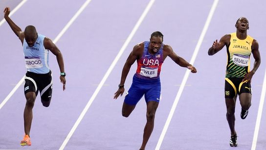 Race on: Tyreek Hill, Noah Lyles set for showdown on track (NFL)
