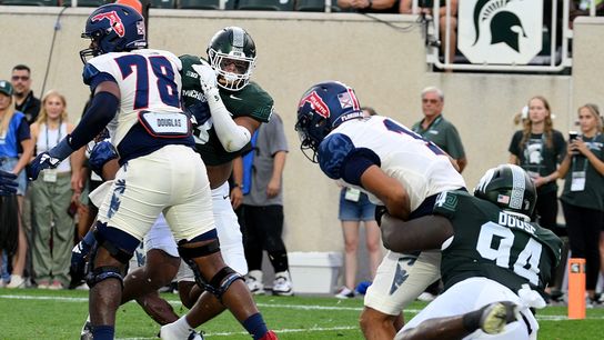 Michigan State tops FAU in Jonathan Smith's debut as coach (College Football)