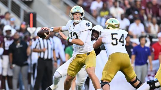 No. 5 Notre Dame aims to stay focused vs. No. Illinois (College Football)