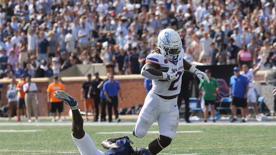 Boise State RB Ashton Jeanty sets school mark with 267 rushing yards (College Football)