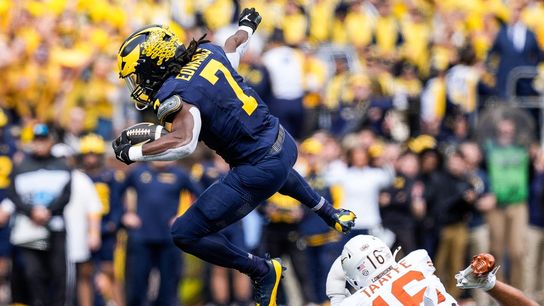 No. 17 Michigan meets Arkansas State, out to overcome 'sting' of loss (College Football)