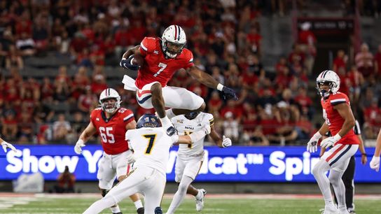 No. 20 Arizona rallies past Northern Arizona, 22-10 (College Football)
