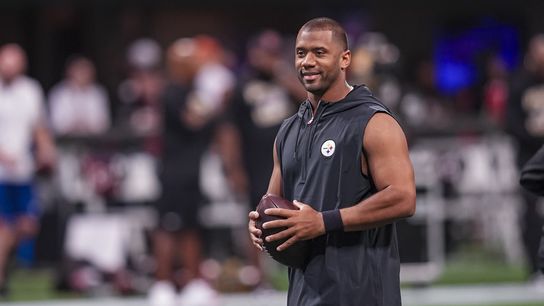 Steelers QB Russell Wilson (calf) questionable to play vs. Broncos (NFL)