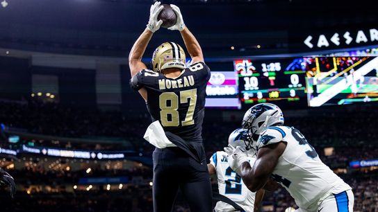 Saints dominate on offense, rout Panthers 47-10 (NFL)
