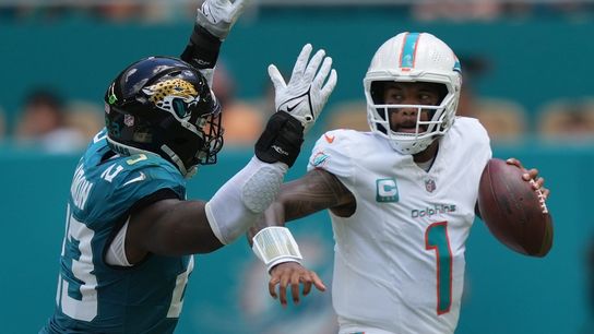 Dolphins charge back, beat Jaguars on last-second FG (NFL)