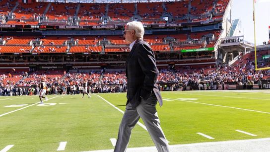Browns plan to leave Cleveland, build domed stadium in suburbs (NFL)