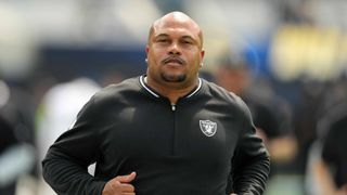 NCAA penalizes Raiders coach Antonio Pierce over ASU violations (NFL)