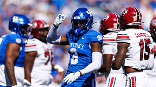 Kentucky LB Alex Afari Jr. chasing neighbor in multi-continent football pursuit (College Football)