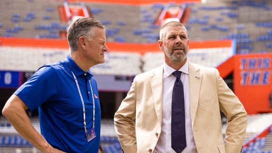 Florida coach Billy Napier fighting doubts with enthusiasm (College Football)