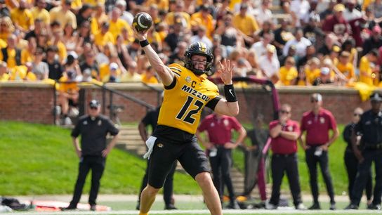 No. 7 Missouri hosts improved Vanderbilt in SEC opener for both teams (College Football)