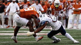 Arch Manning stars after Quinn Ewers' injury as No. 2 Texas rolls (College Football)