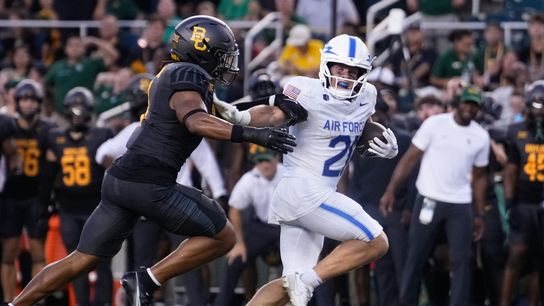 Baylor scores 25 unanswered points to pull away from Air Force (College Football)
