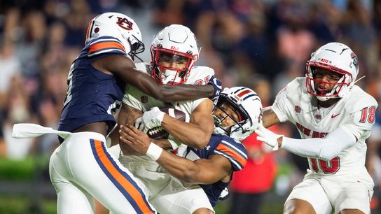 Hank Brown steals spotlight as Auburn rolls over New Mexico (College Football)