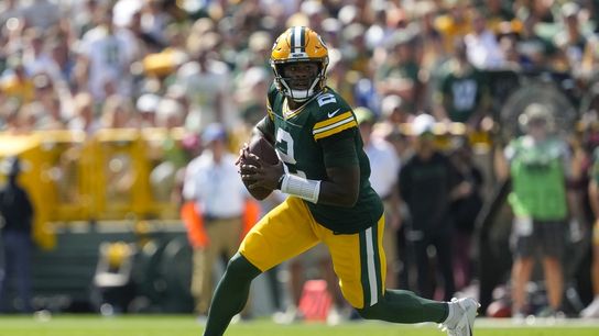 Packers' running game, defense deliver win over Colts (NFL)