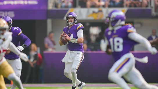 Justin Jefferson hauls in 97-yard score as Vikings down 49ers (NFL)