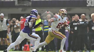 Vikings' Brian Flores traces roots of rebuilding dominant 'D' (NFL)