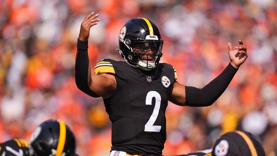 Steelers stick with QB Justin Fields, avoid 'hypotheticals' around Russell Wilson (NFL)
