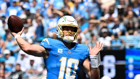 Chargers QB Justin Herbert (ankle) active vs. Steelers (NFL)