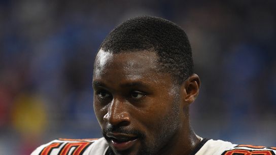 Buccaneers place CB Jamel Dean (hamstring) on IR (NFL)