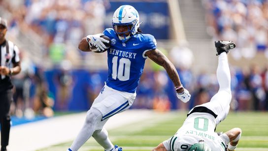 Kentucky finds end zone again and again in crushing Ohio (College Football)