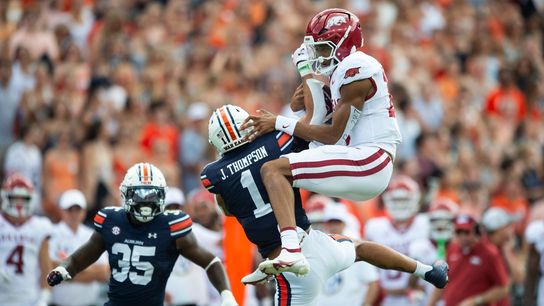 QB Taylen Green uses legs to help Arkansas get past Auburn (College Football)