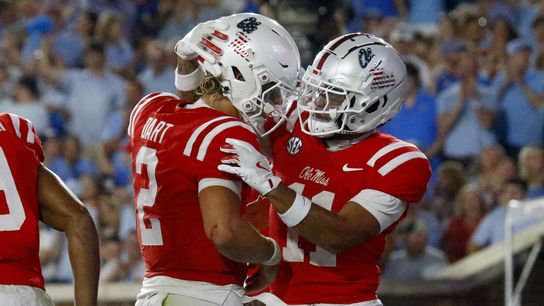 Jaxson Dart throws for 382 yards, 4 TDs as No. 5 Ole Miss routs Georgia Southern (College Football)