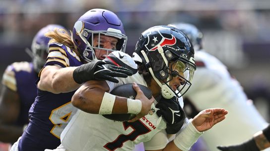 Vikings vault to 3-0 with rout of Texans (NFL)