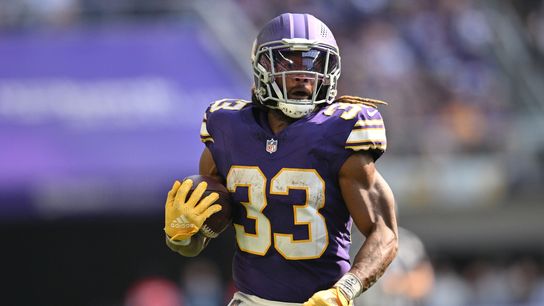 Former Packer Aaron Jones ready to leap for Vikings on Sunday (NFL)