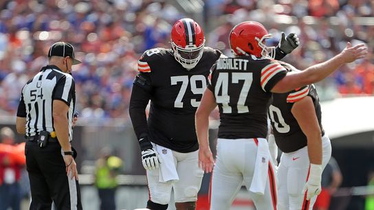 Browns' Wyatt Teller facing IR; Myles Garrett day-to-day (NFL)