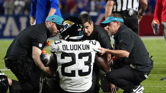 Jaguars put standout LB Foyesade Oluokun (foot) on IR (NFL)