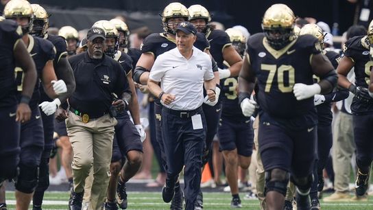 Wake Forest, Cal race for win No. 5 (College Football)
